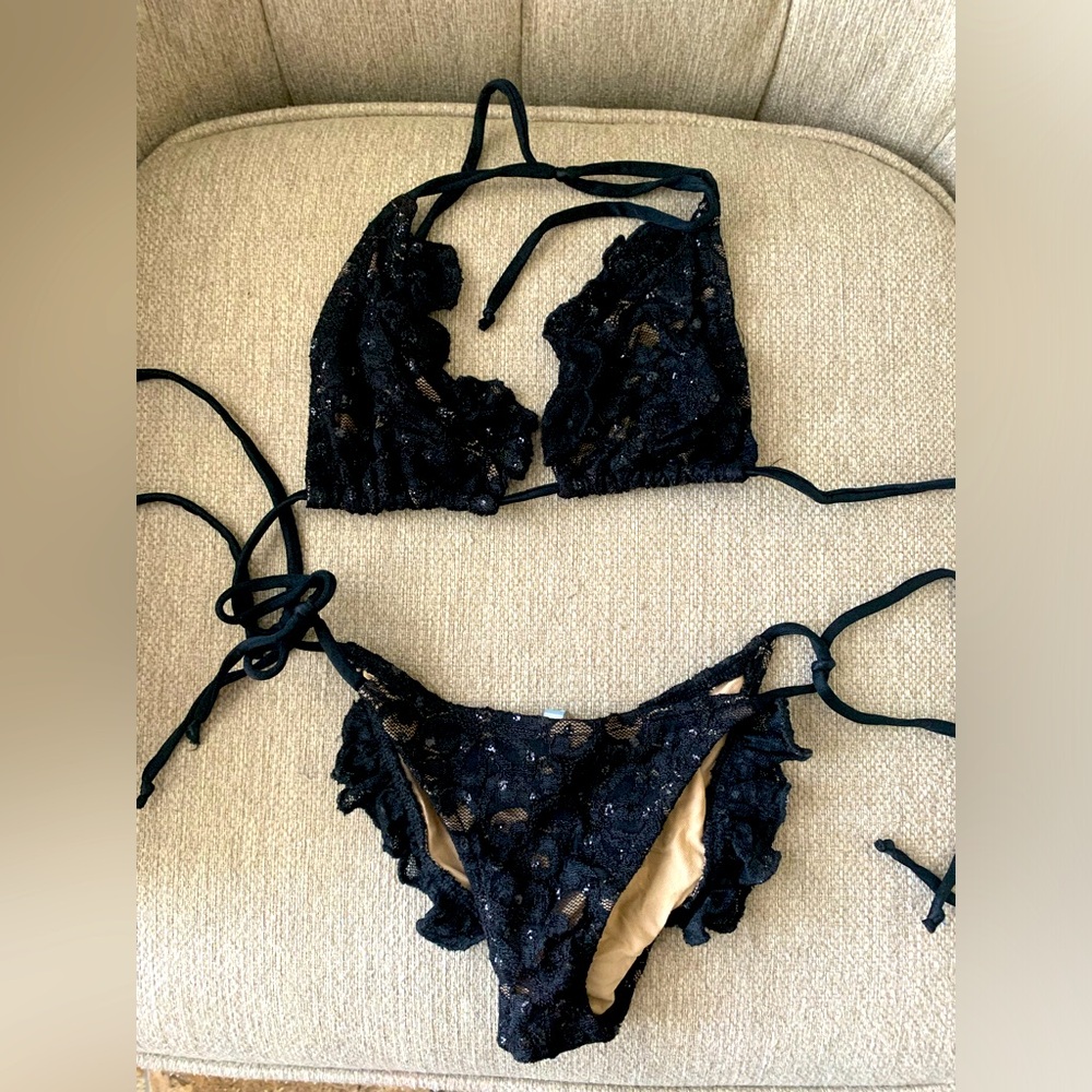 Capristan String Bikini Gorgeous!